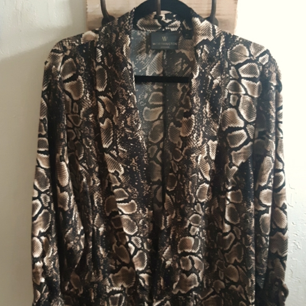 NWOT Worthington women's Jacket- snake print